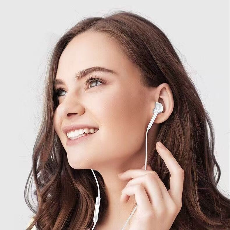 Universal Wired In-Ear Headset with Microphone and Remote for Type-C Apple 3.5mm Audio Devices